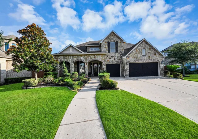 image of 18106 Shimmer Ln, Richmond, TX 77407 | MLS# 27071564