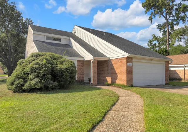 Photo 1 of Single family home for sale at 1622 Ash Meadow Dr, Houston, TX 77090 | MLS# 94810691 | Listing updated on 2026-09-21