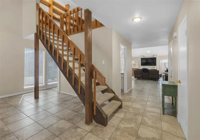 Photo 4 of Single family home for sale at 1622 Ash Meadow Dr, Houston, TX 77090 | MLS# 94810691 | Listing updated on 2026-09-21