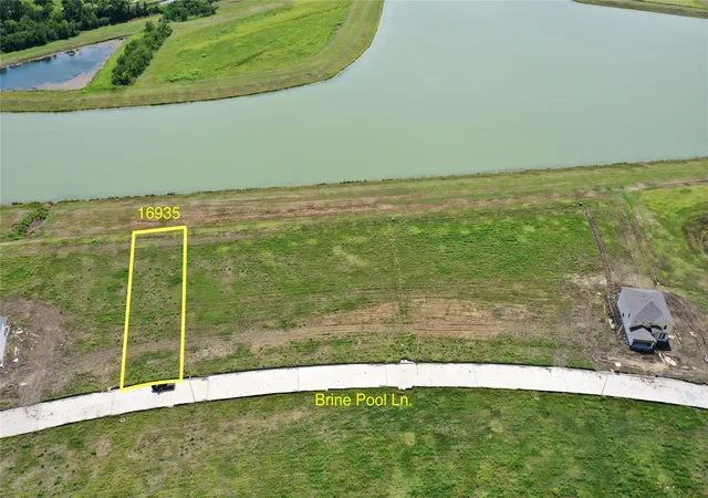 1st image of 16935 Brine Pool Ln, Crosby, TX 77532 | MLS# 76652675