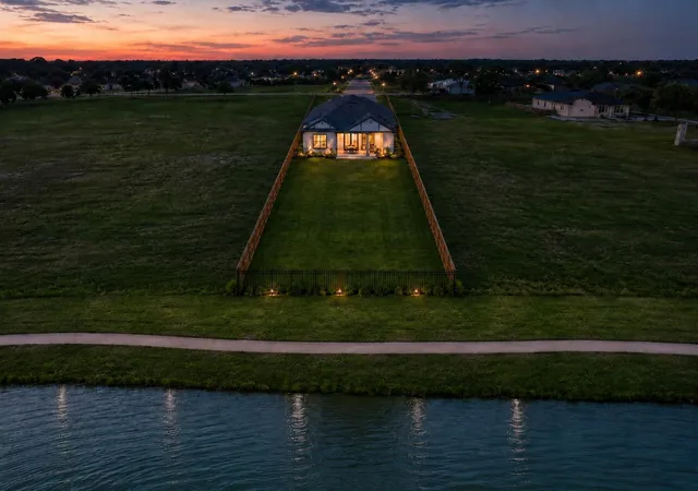 3rd image of 16935 Brine Pool Ln, Crosby, TX 77532 | MLS# 76652675