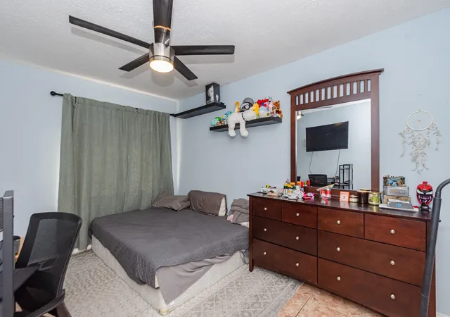 13th image of 306 Oakhurst St, La Porte, TX 77571 | MLS# 97117888