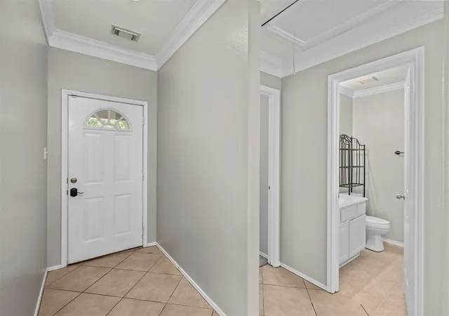2nd image of 8014 Blackcherry Ln, Baytown, TX 77523 | MLS# 16825505