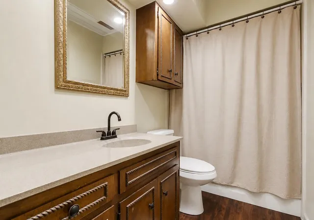 3rd image of 406 Amistad Blvd, Universal City, TX 78148 | MLS# 23019155