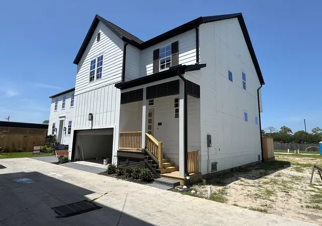 9th image of 11065 Chatterton Dr, Houston, TX 77043 | MLS# 33469694