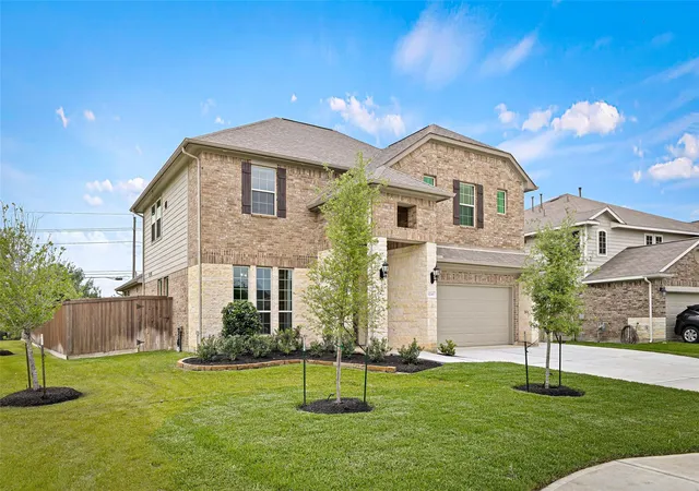 Photo 3 of Single family home for sale at 32203 Casa Linda Dr, Hockley, TX 77447 | MLS# 52892314 | Listing updated on 2026-10-02
