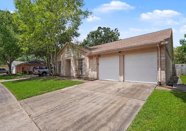 Photo 1 of Single family home for sale at 2423 Crooked Ln, Houston, TX 77084 | MLS# 79160595 | Listing updated on 2026-09-10