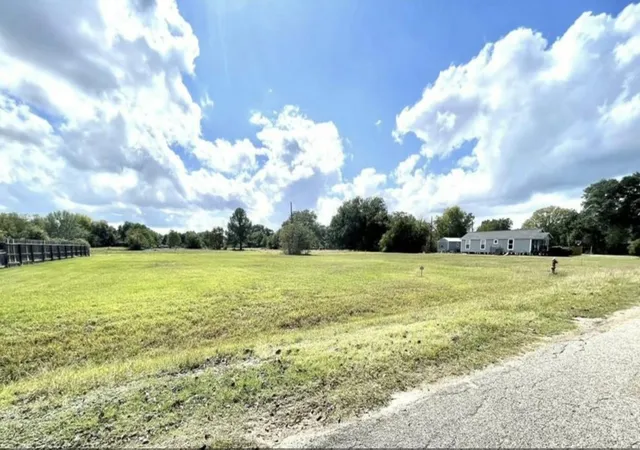 Photo 3 of Land for sale at 3121 2nd St, Brookshire, TX 77423 | MLS# 73856272 | Listing updated on 2026-08-21
