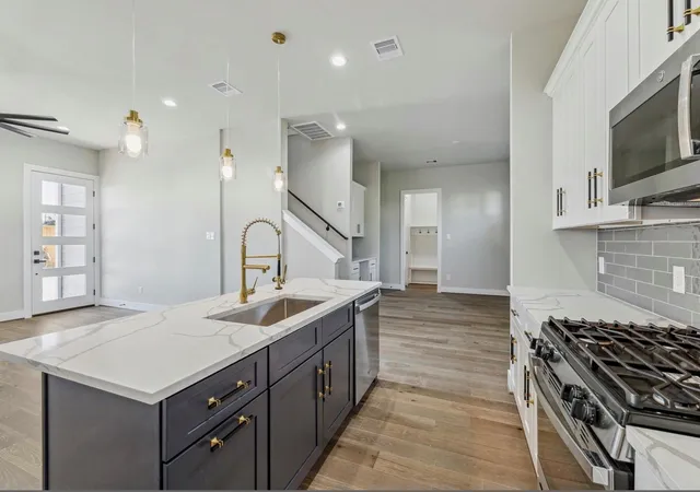 5th image of 5821 Mansfield Heights Ln, Houston, TX 77091 | MLS# 24973739