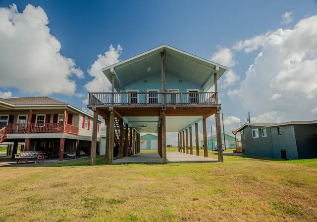 1st image of 246 Cr 616, Sargent, TX 77414 | MLS# 17291646