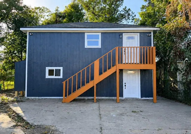 3rd image of 2209 Gano St, Houston, TX 77009 | MLS# 7951557