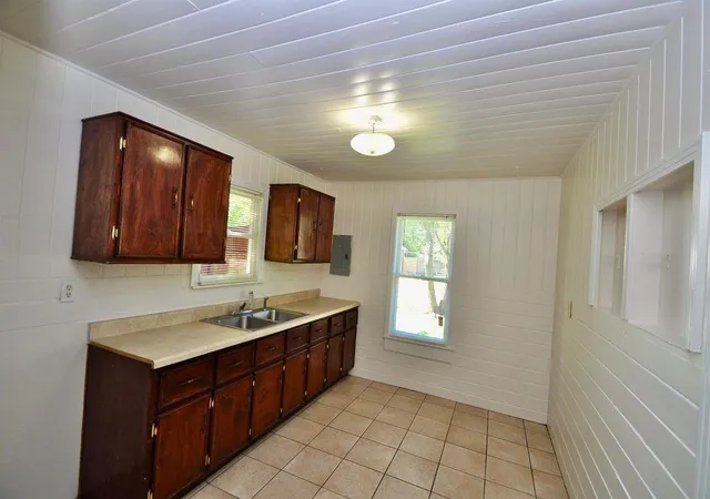 5th image of 1807 Bell St, Dayton, TX 77535 | MLS# 50006715