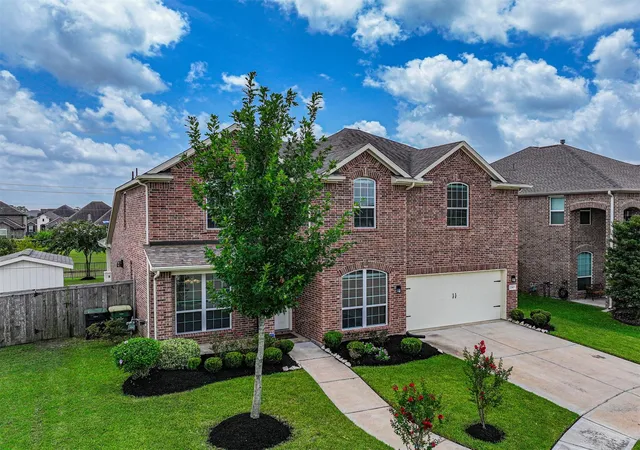 2nd image of 2303 Rosehill Garden Trl, Houston, TX 77089 | MLS# 75119181