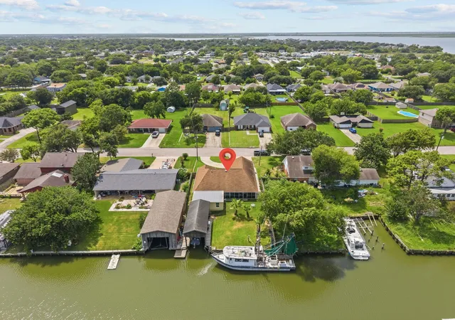 1st image of 3902 18th St N, Texas City, TX 77590 | MLS# 23390401