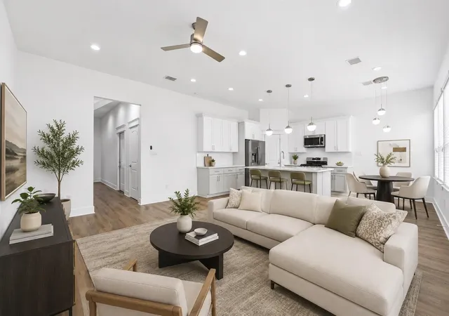 Photo 3 of Single family home for sale at 2825 De Soto St, Houston, TX 77091 | MLS# 70195180 | Listing updated on 2026-09-19