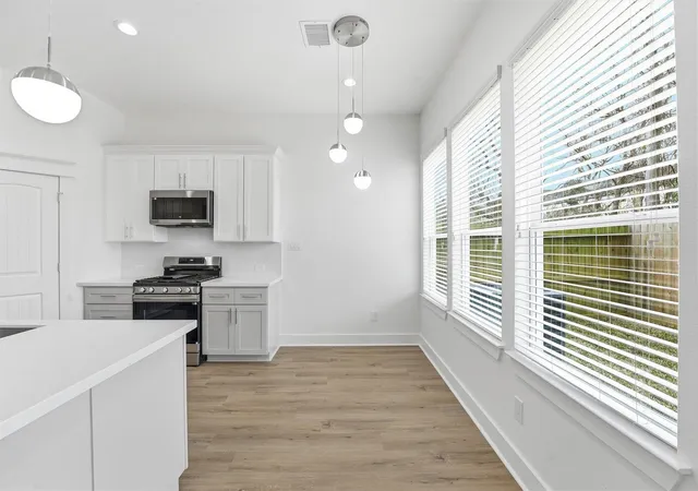 Photo 4 of Single family home for sale at 2825 De Soto St, Houston, TX 77091 | MLS# 70195180 | Listing updated on 2026-09-19