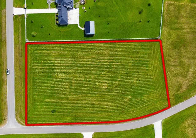 5th image of 443 Lakeview Dr, Angleton, TX 77515 | MLS# 72391258