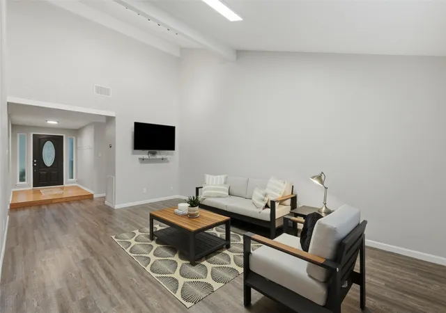 image of 16319 Mill Point Dr, Houston, TX 77059 | MLS# 70126804