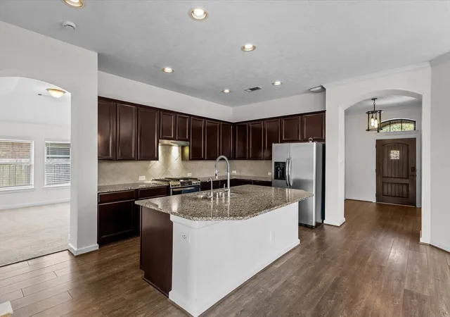 Photo 3 of Single family home for sale at 12411 Point Arbor Ct, Tomball, TX 77377 | MLS# 57293318 | Listing updated on 2026-08-26