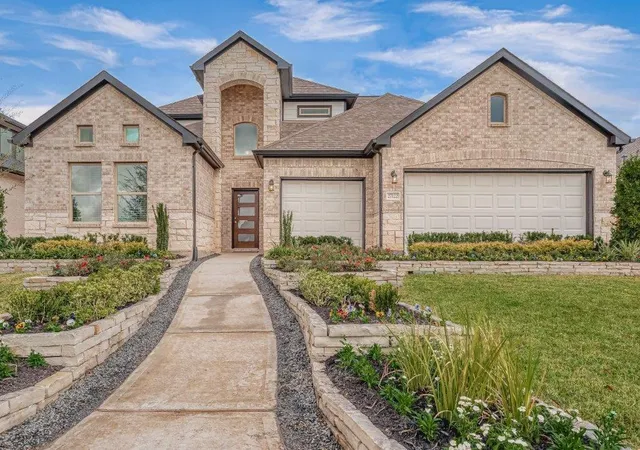 Photo 2 of Single family home for sale at 1061 Apple Ridge Rd, Magnolia, TX 77355 | MLS# 22115082 | Listing updated on 2026-09-08
