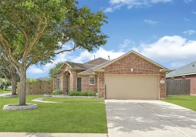 1st image of 9135 Creekside Dr, Hitchcock, TX 77563 | MLS# 46836449