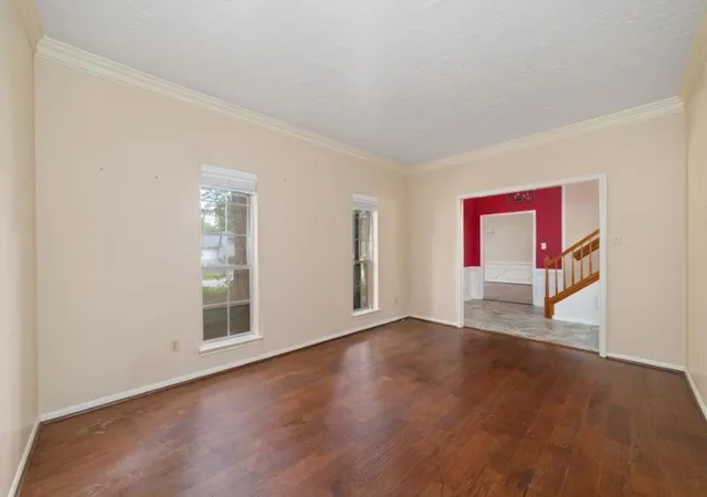 Photo 3 of Single family home for sale at 2306 Vine Crk Dr, Kingwood, TX 77345 | MLS# 20251946 | Listing updated on 2026-09-08