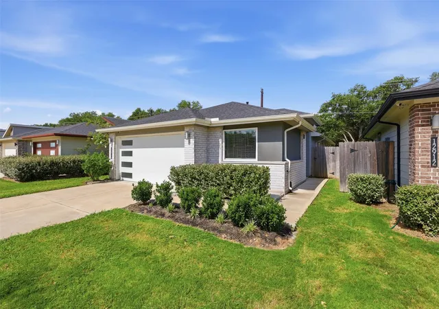 2nd image of 12914 Wempe Wy, Houston, TX 77047 | MLS# 12200302