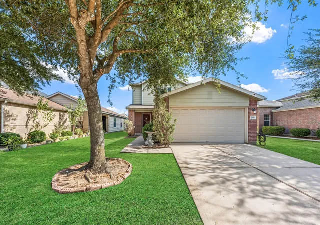 Photo 3 of Single family home for sale at 2914 Rustling Chestnut St, Spring, TX 77389 | MLS# 17954602 | Listing updated on 2026-09-14