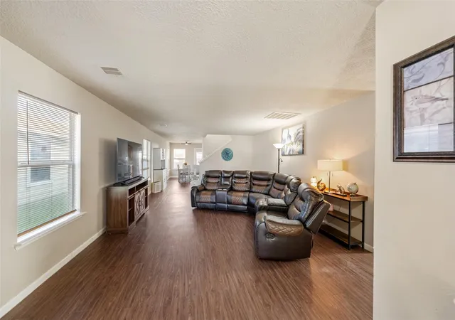 Photo 4 of Single family home for sale at 2914 Rustling Chestnut St, Spring, TX 77389 | MLS# 17954602 | Listing updated on 2026-09-14
