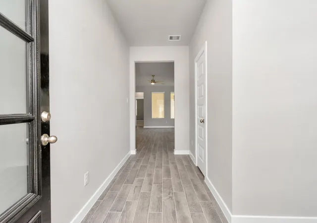Photo 3 of Single family home for sale at 15947 Sycamore Maple Ln, Cypress, TX 77429 | MLS# 61435525 | Listing updated on 2026-09-18