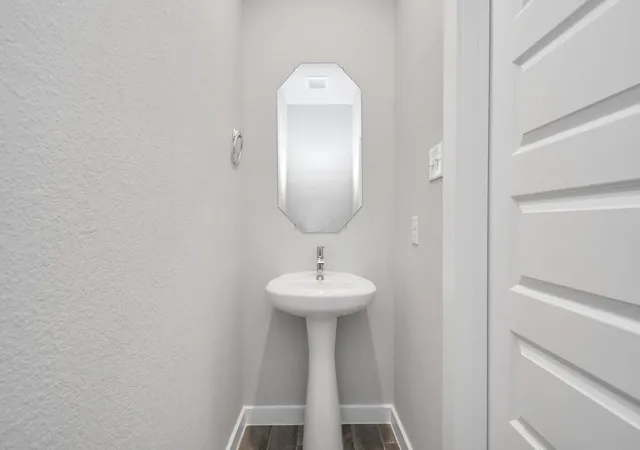 Photo 3 of Single family home for sale at 15947 Sycamore Maple Ln, Cypress, TX 77429 | MLS# 61435525 | Listing updated on 2026-09-18