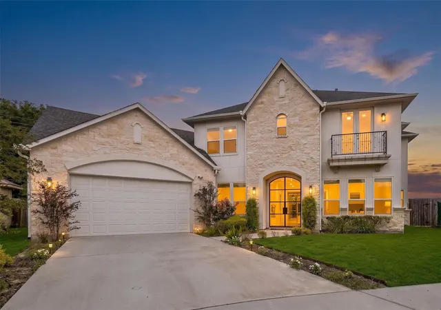1st image of 8002 N Circle Dr, Houston, TX 77071 | MLS# 94394337