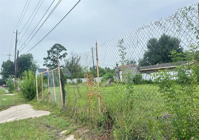 Photo 3 of Land for sale at 1916 Peachwood Dr, Pasadena, TX 77502 | MLS# 62095839 | Listing updated on 2026-08-21