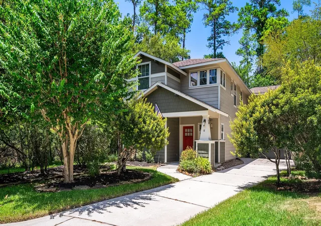 Photo 3 of Single family home for sale at 18 Cloud Bank Pl, Spring, TX 77382 | MLS# 34663015 | Listing updated on 2026-09-05