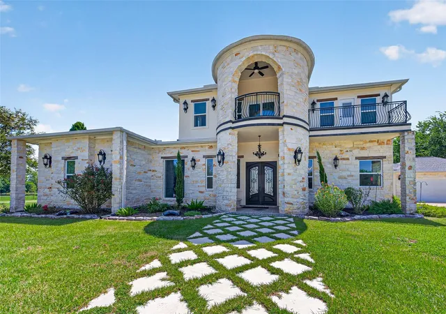 3rd image of 1024 Colibri Lake Ln, Waller, TX 77484 | MLS# 58577346