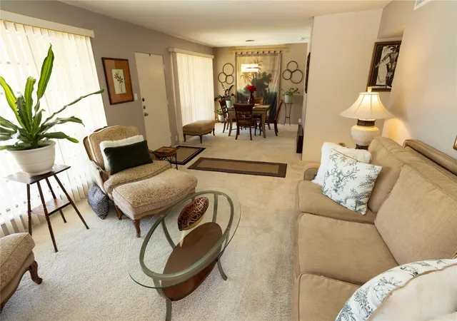 Photo 1 of Condo for sale at 2101 Fountain View Dr #56C, Houston, TX 77057 | MLS# 3757048 | Listing updated on 2026-09-03