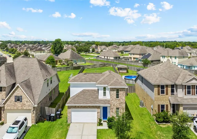 47th image of 1503 Barras St, Alvin, TX 77511 | MLS# 70999462