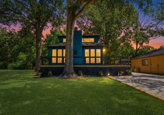 1st image of 300 Water View Dr, Livingston, TX 77351 | MLS# 58856867