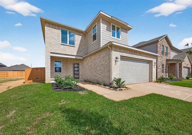 Photo 2 of Single family home for sale at 27222 Clear Breeze Dr, Katy, TX 77493 | MLS# 15158332 | Listing updated on 2026-08-30