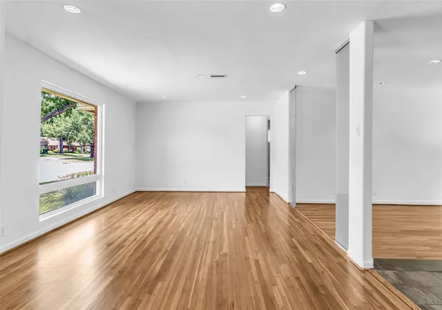 Photo 3 of Single family home for sale at 4417 Willowbend Blvd, Houston, TX 77035 | MLS# 33143829 | Listing updated on 2026-09-13