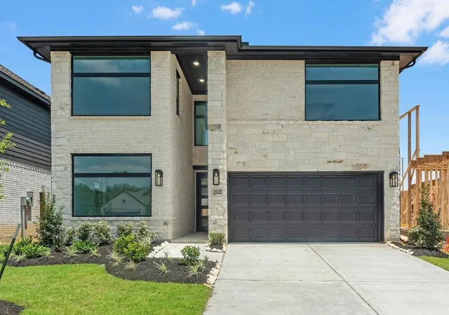 Photo 1 of Single family home for sale at 212 Yellow Rosewood Ln, New Caney, TX 77357 | MLS# 28977978 | Listing updated on 2026-09-19