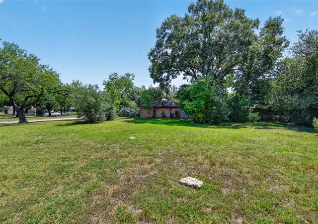 5th image of 5639 W Bellfort Ave, Houston, TX 77035 | MLS# 78048491