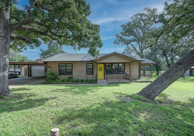 1st image of 9470 Lake Forest Cir, Brenham, TX 77833 | MLS# 24325221