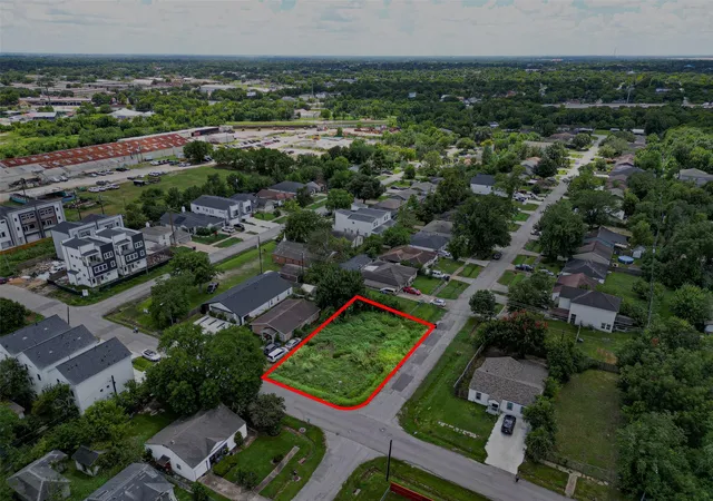 Photo 3 of Land for sale at 7211 Conley St, Houston, TX 77021 | MLS# 66143620 | Listing updated on 2026-08-31