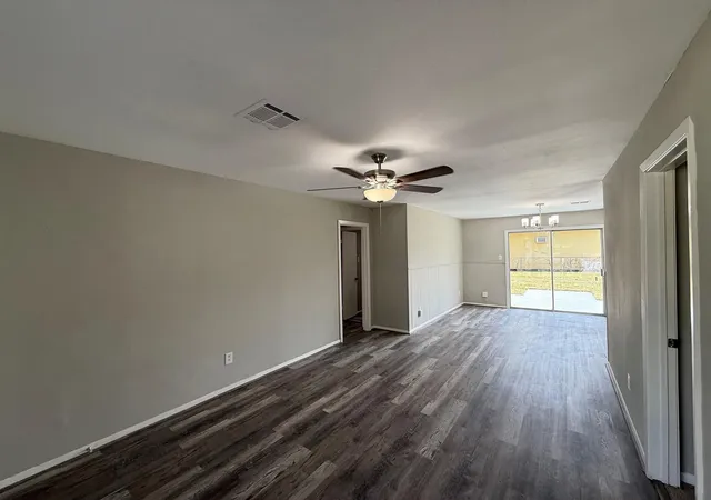 Photo 3 of Single family home for sale at 3313 Proswimmer St, Houston, TX 77088 | MLS# 81116124 | Listing updated on 2026-08-26