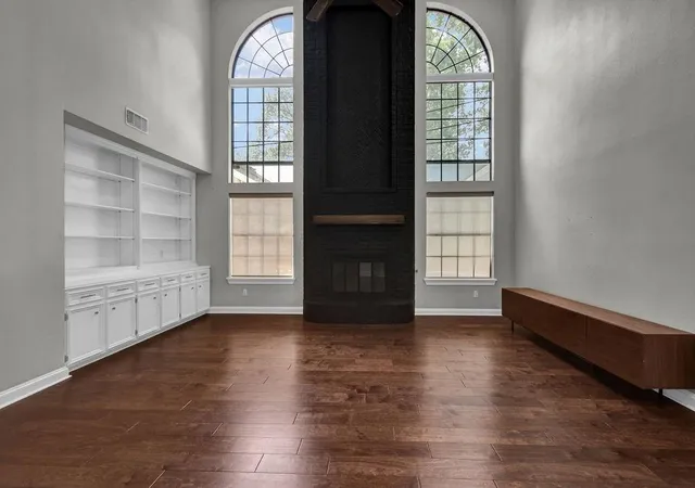 Photo 3 of Single family home for sale at 116 Dewberry Dr, Lake Jackson, TX 77566 | MLS# 78622514 | Listing updated on 2026-09-19