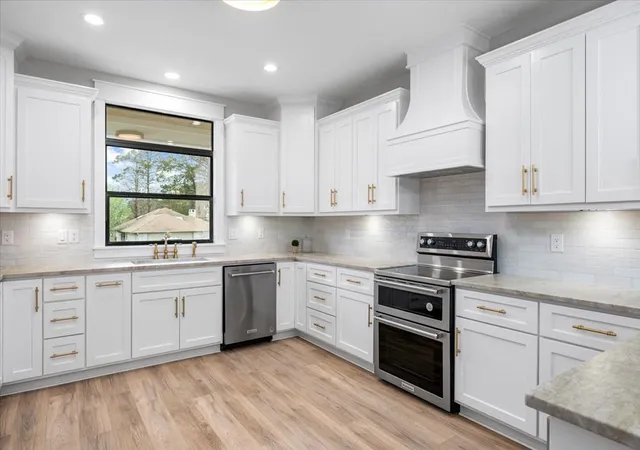 Photo 4 of Single family home for sale at 911 Augusta Dr, Lufkin, TX 75901 | MLS# 259224 | Listing updated on 2026-09-02