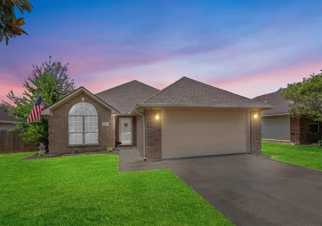 1st image of 115 Lonesome Dove Dr, Navasota, TX 77868 | MLS# 53834659