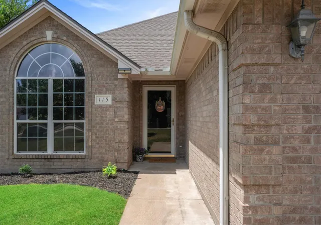Photo 3 of Single family home for sale at 115 Lonesome Dove Dr, Navasota, TX 77868 | MLS# 53834659 | Listing updated on 2026-08-28