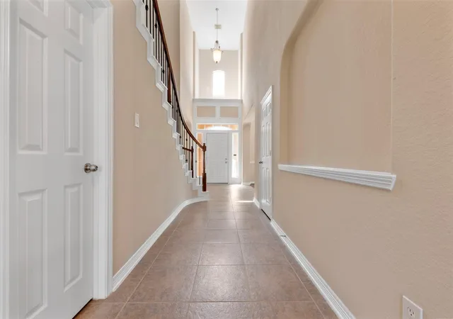 2nd image of 9227 Hummingbird Ln, Missouri City, TX 77459 | MLS# 97606881